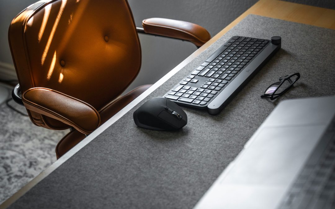 The Pros and Cons of a Hybrid Work Model